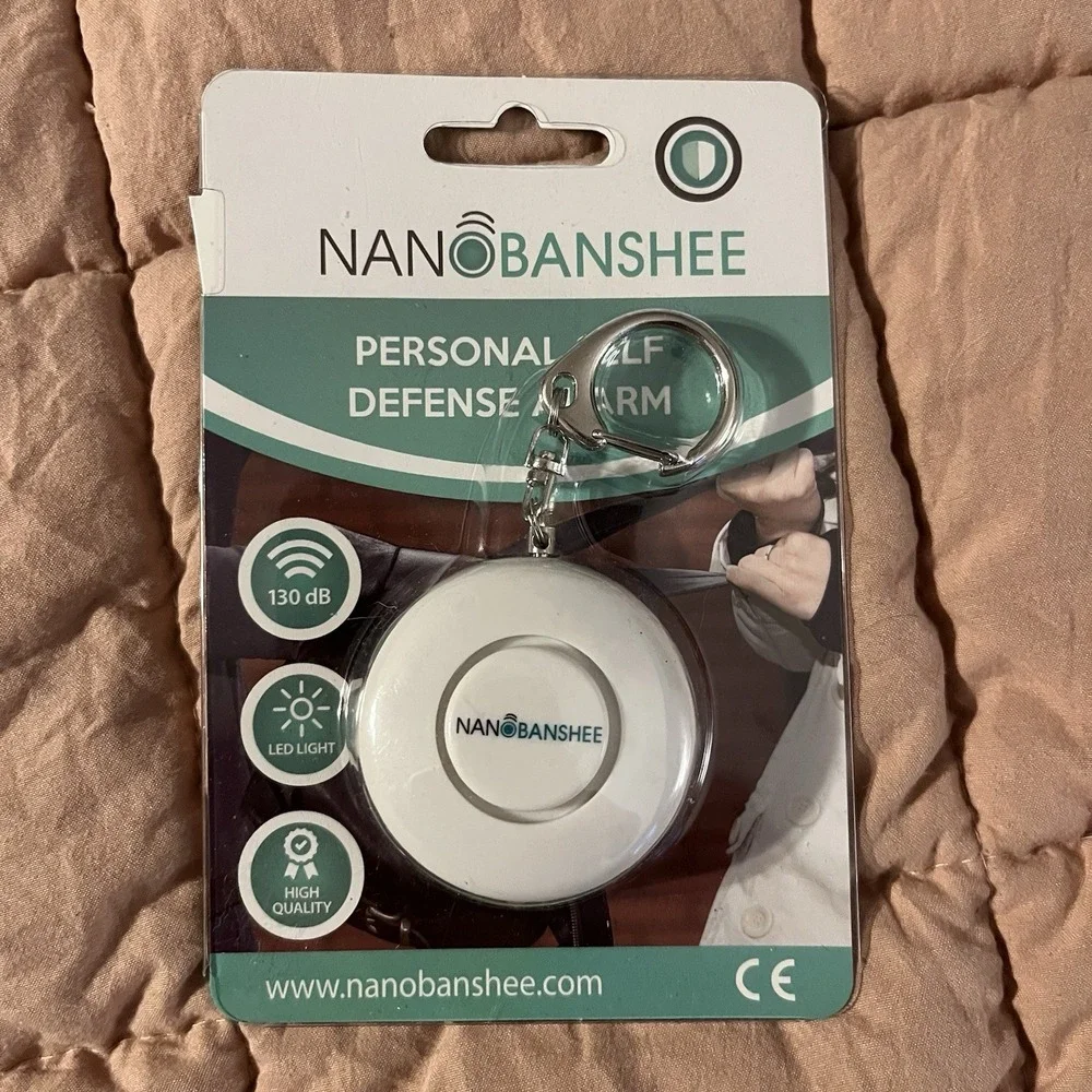 Nano Banshee Personal Defense Alarm Led Light Key Chain New Unopened
